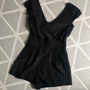 EUC Bebe Tie Back Romper